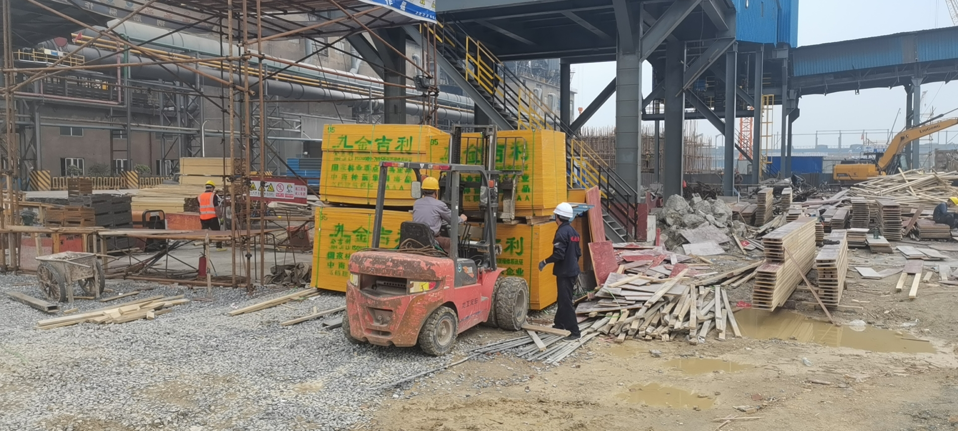 建筑模板