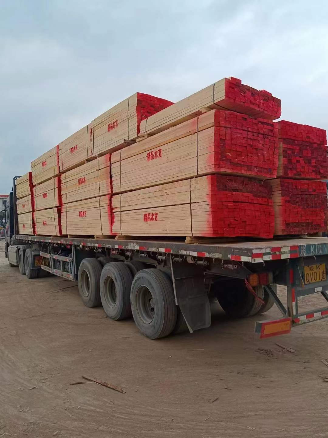 精品云杉当日发货.jpg 精品云杉当日发货.jpg