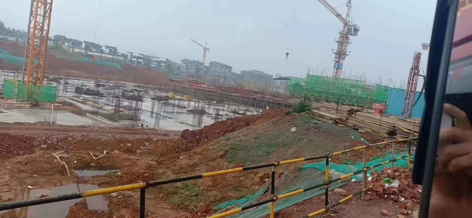 建筑模板